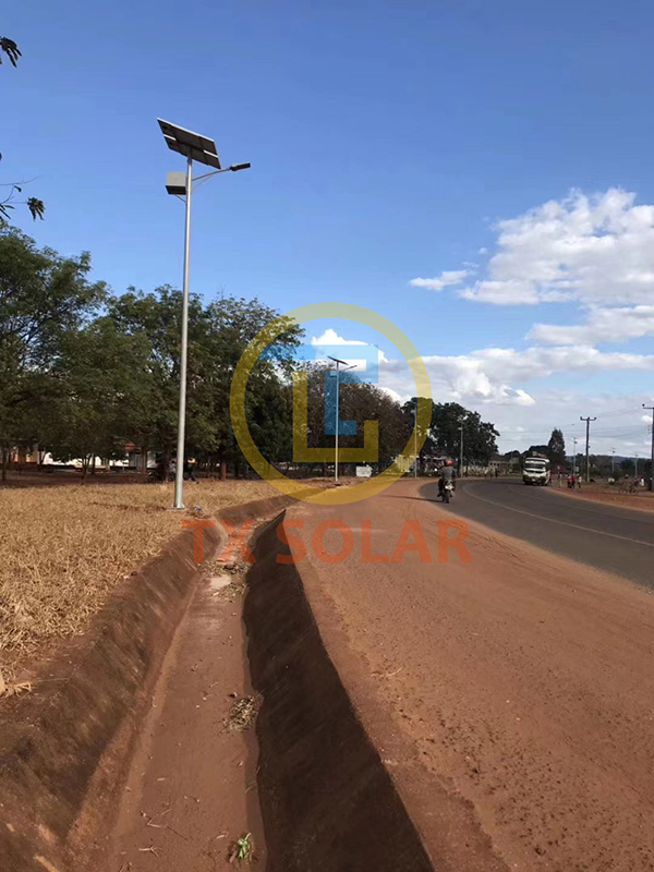 Tanzanian 8-Meter 80-Watt Hnub Ci Txoj Kev Teeb Lub Teeb Lub Teeb Lub Teeb Lub T .. (1)