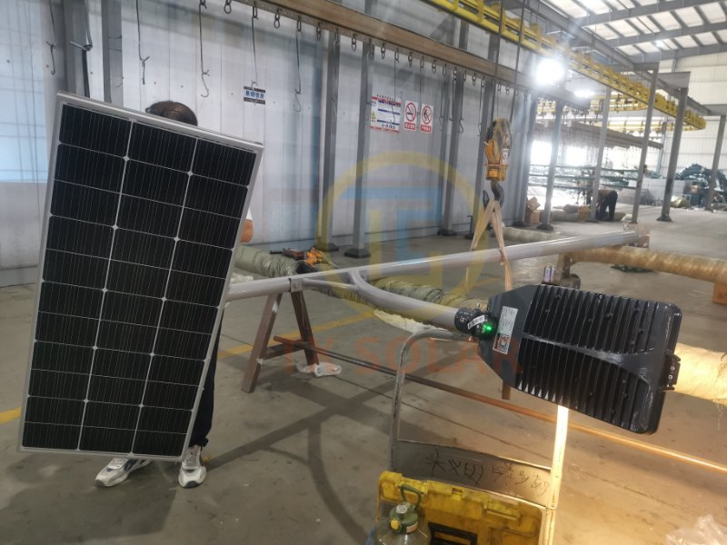 Solar street light sample